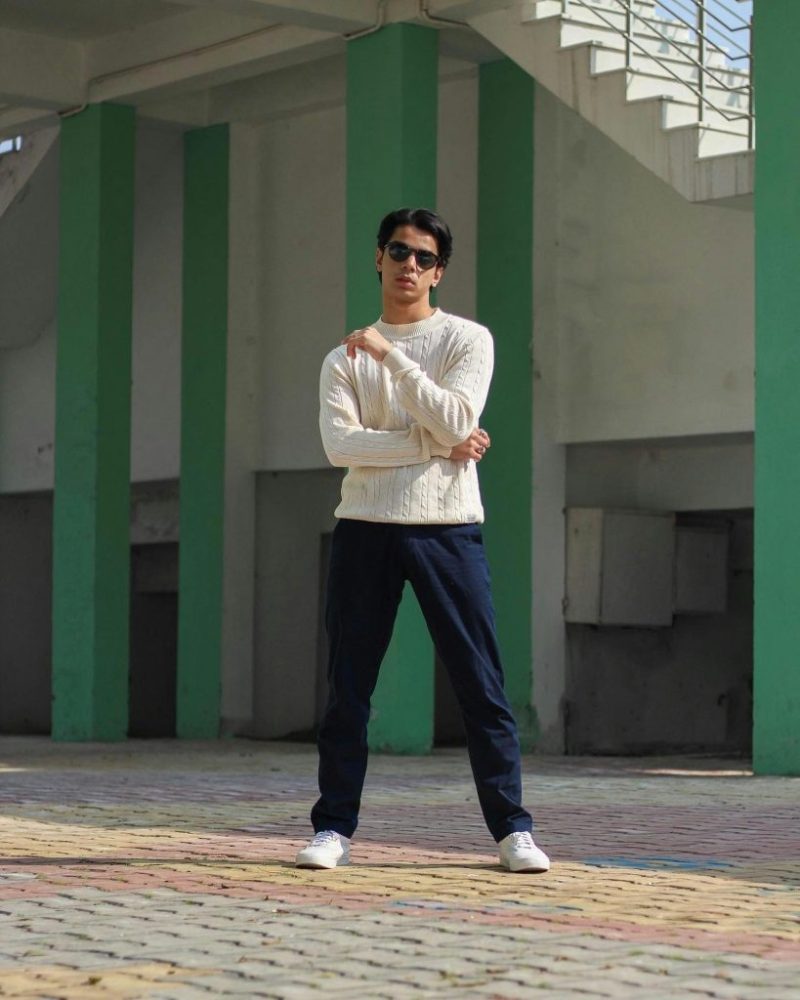 pexels-ajay-shanker-253751560-18531795-819x1024